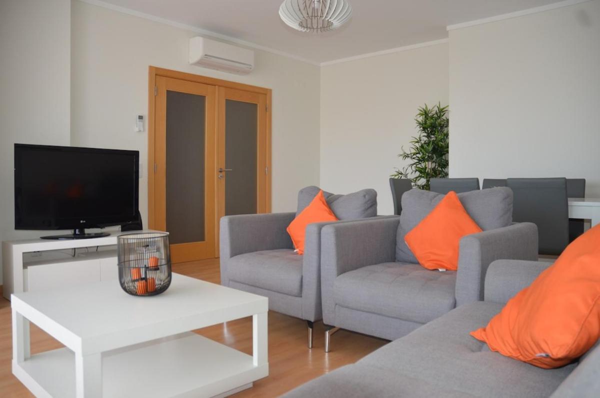 Algarve T2 Apartment With Pool And Balcony In Olhao Exterior photo